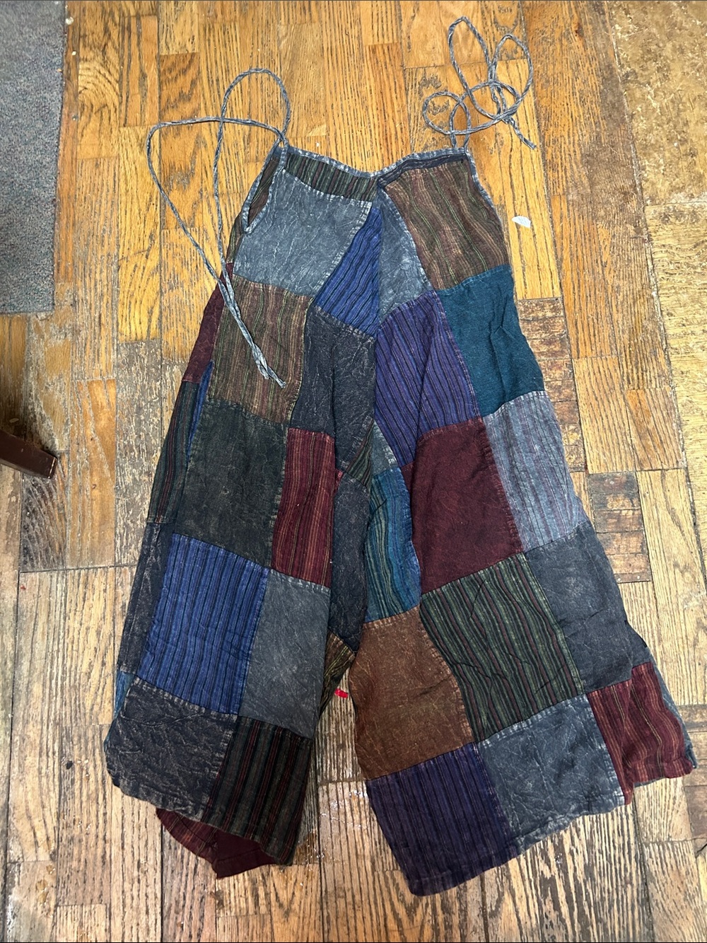 Patchwork capri jumper with wide legs-NEW